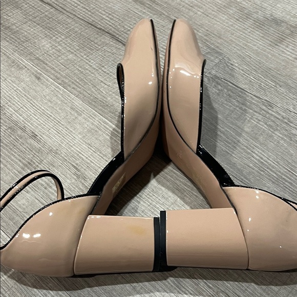 J. Crew Nude Patent Leather Heels - Picture 5 of 8